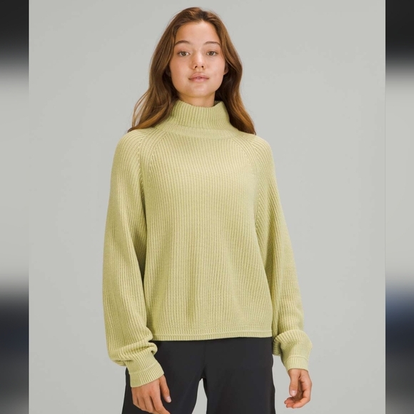 Lululemon Ribbed Turtleneck Sweater Dew Green Size XL/ XXL - Picture 2 of 12